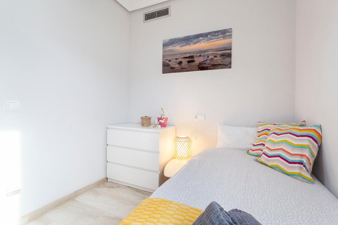 Penthouse On Malvarrosa Beach Apartamento *