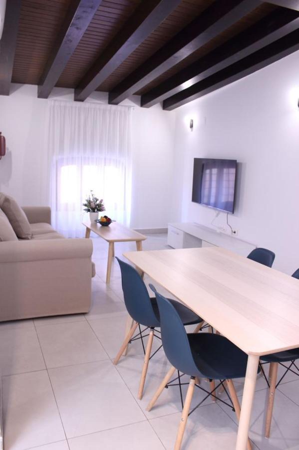 Plaza Negrito Apartamento *