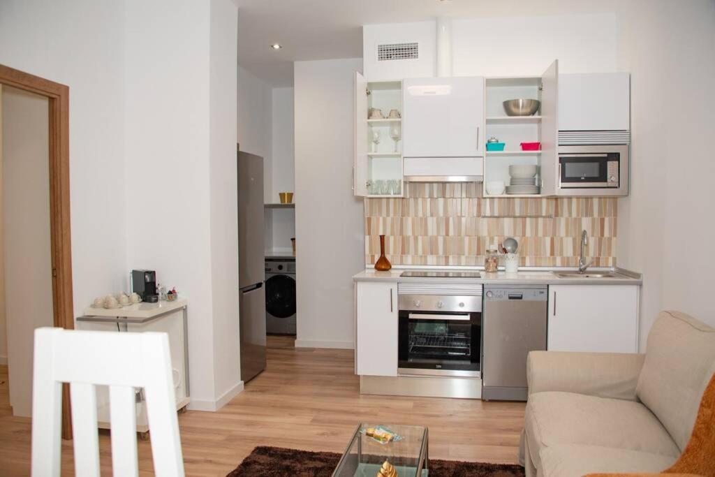 Soraya's Place - Chopín 1 *