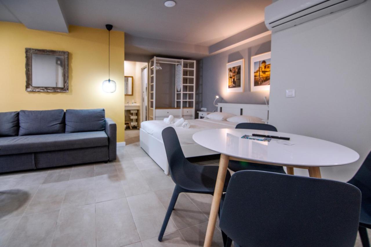 Vlc Visitacion Flats * Valencia