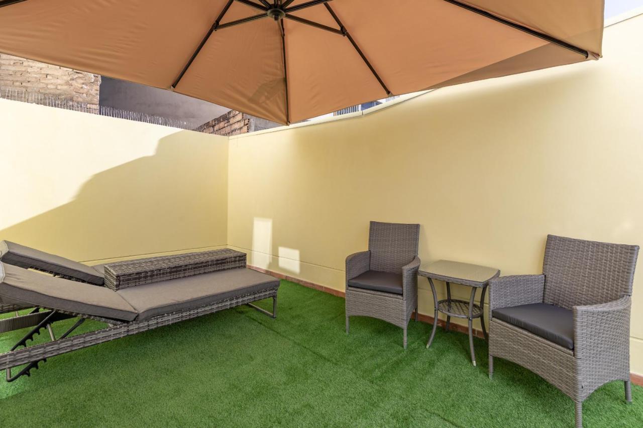 Apartahotel Gorgeous With A Large Private Terrace *