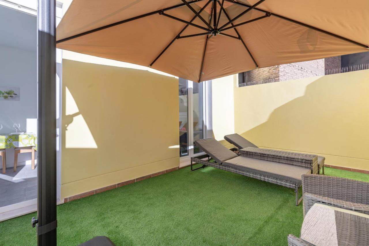 Gorgeous With A Large Private Terrace Valencia