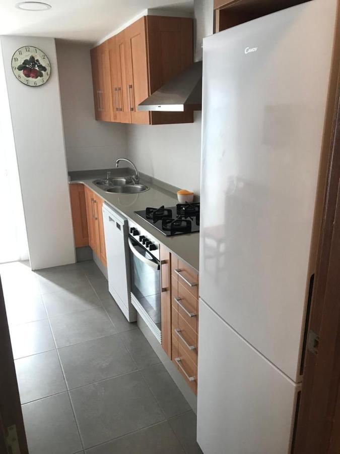 En Complejo Residencial Con Piscina Y Garaje Frente Al Mar Valencia