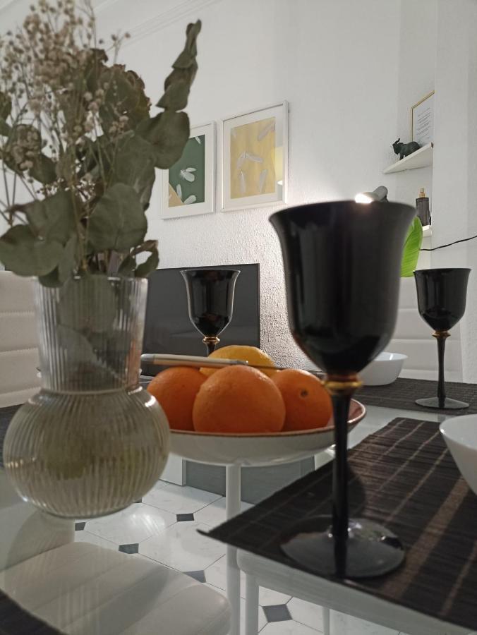 Alojamientovalencia-BARRIO RUZAFA Apartamento *