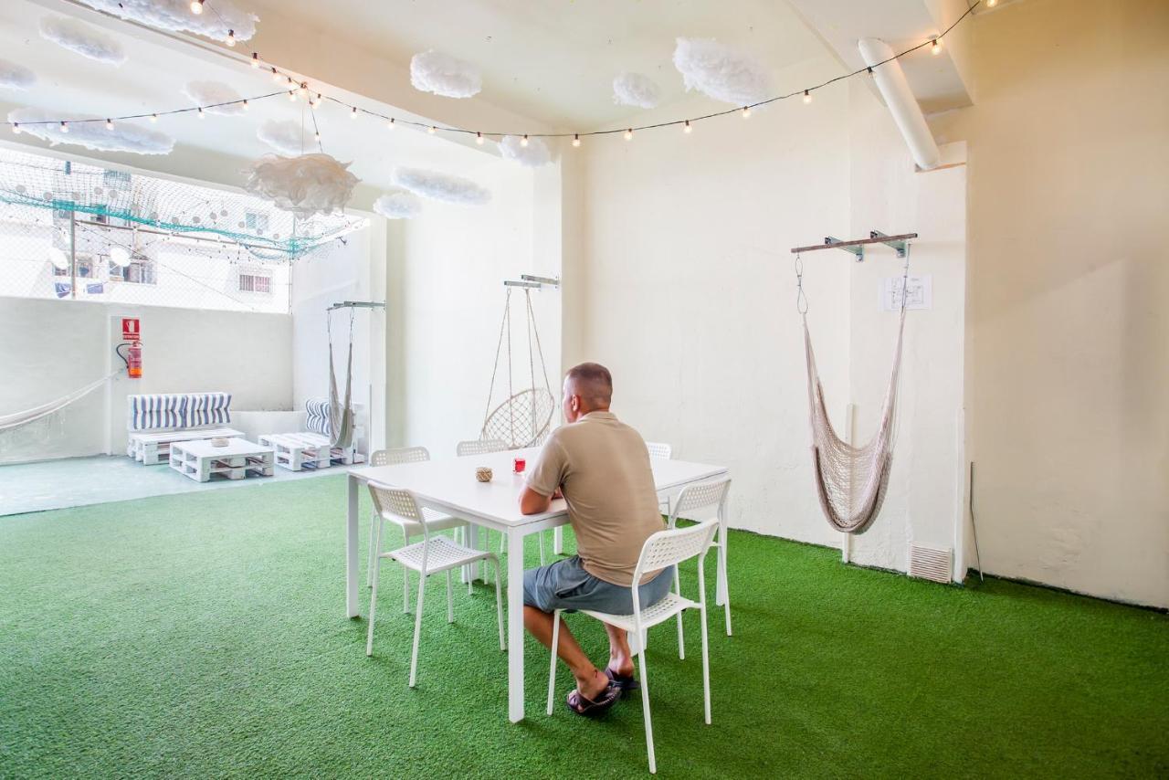 Hostal Capsule *
