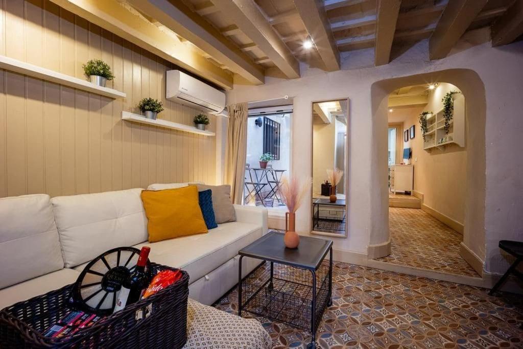 Lovely Coquette Loft, Heart Of Cuitat Vella El Carmen