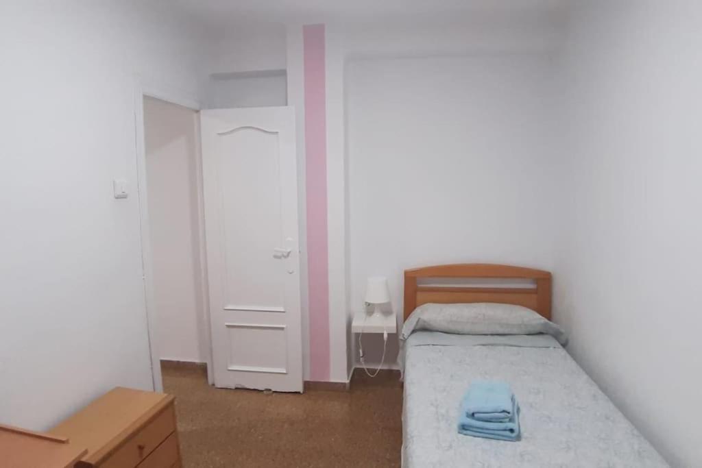 Apartamento Nuevo Con Terraza Muy Cerca De La Playa