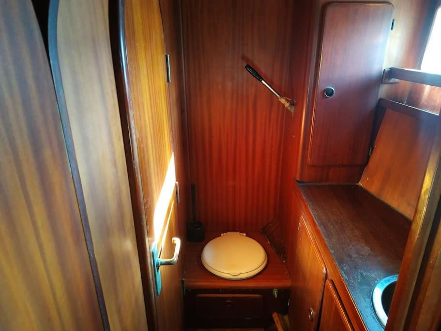 Velero Unico Donde Relajarte, Parking Gratuito Valencia