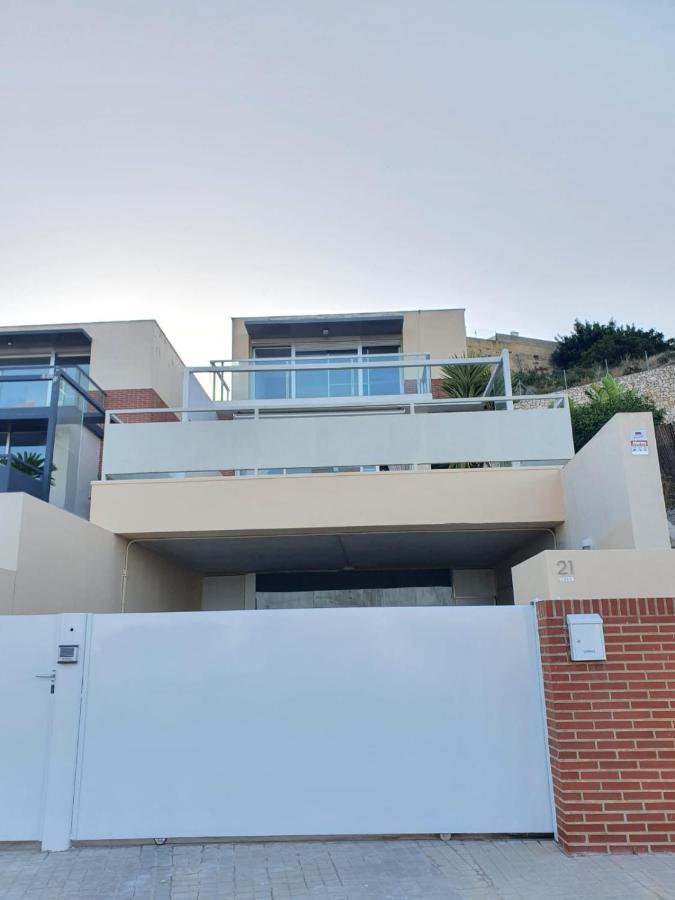 Con Piscina Privada * Valencia