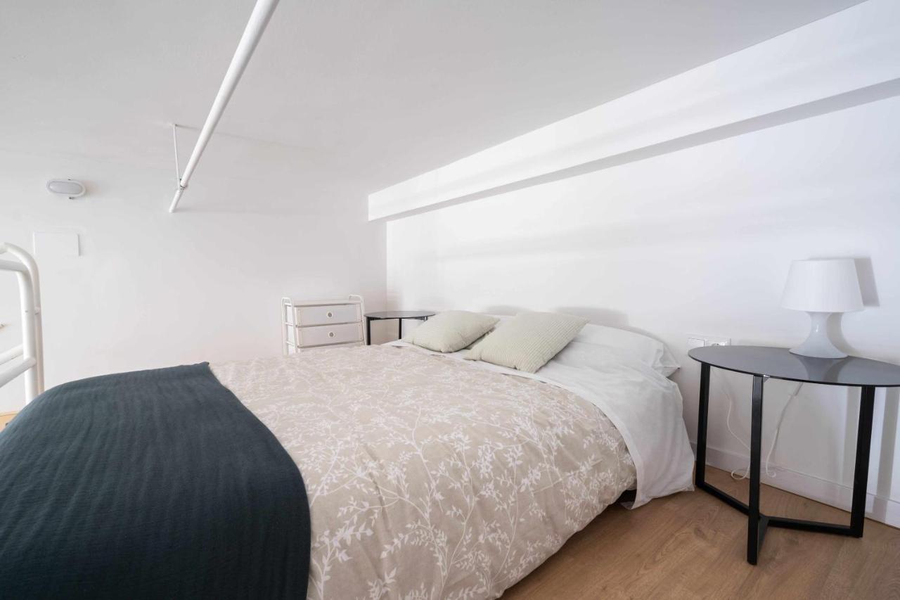 Exclusivo Loft Con Terraza En Ciudad Artes Y Cienc Apartamento