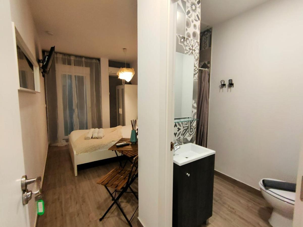 Apartamento Pequeño Con Mini Piscina Temperatura Ambiente - Wifi Free *