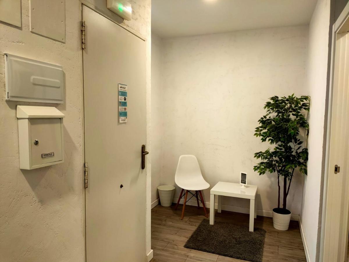 Apartamento Pequeño Con Mini Piscina Temperatura Ambiente - Wifi Free *