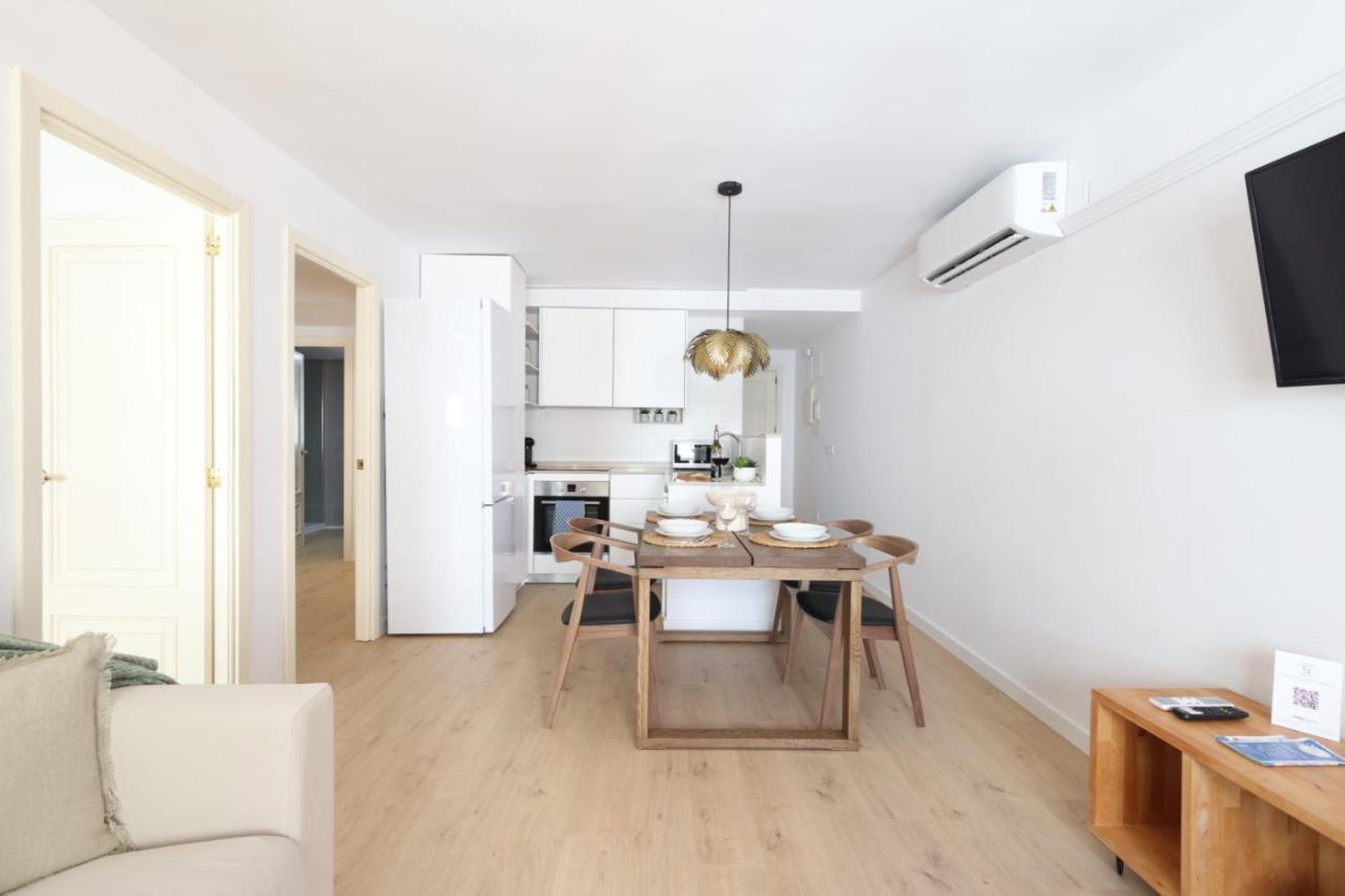 Florit Flats - The Apolo Apartamento