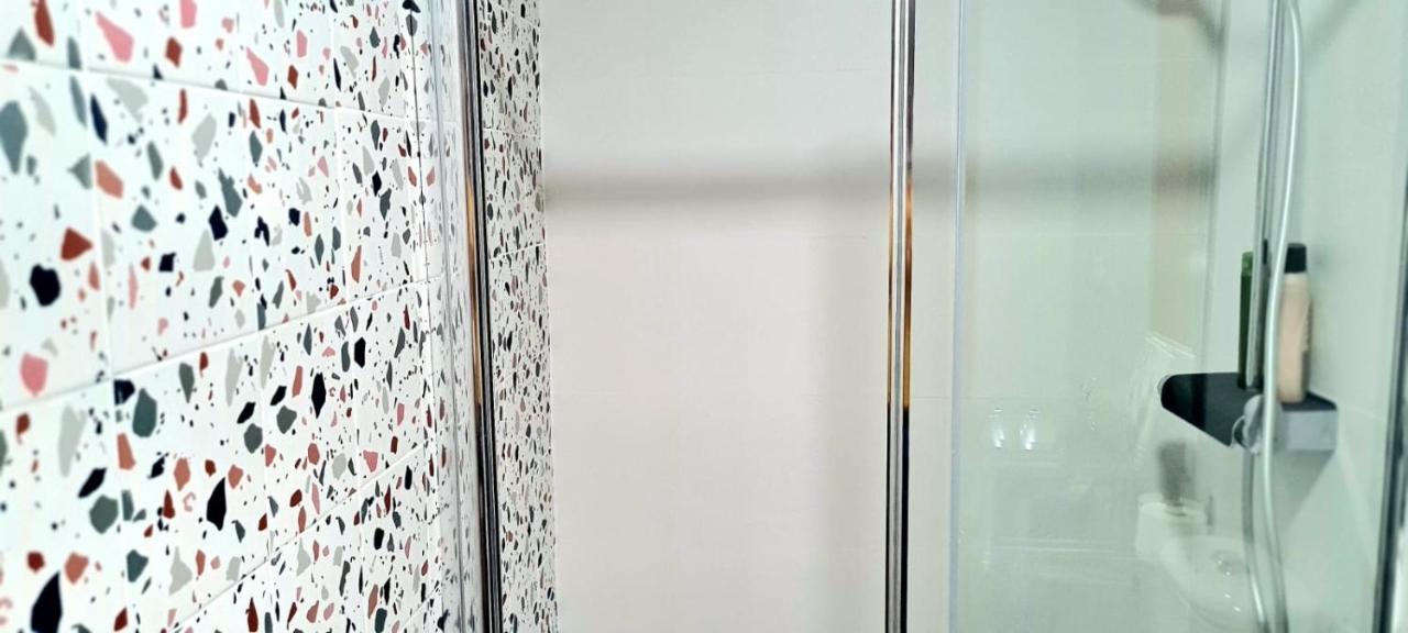 Mediterraneo By Neohotels-centro 8 Min By Metro *