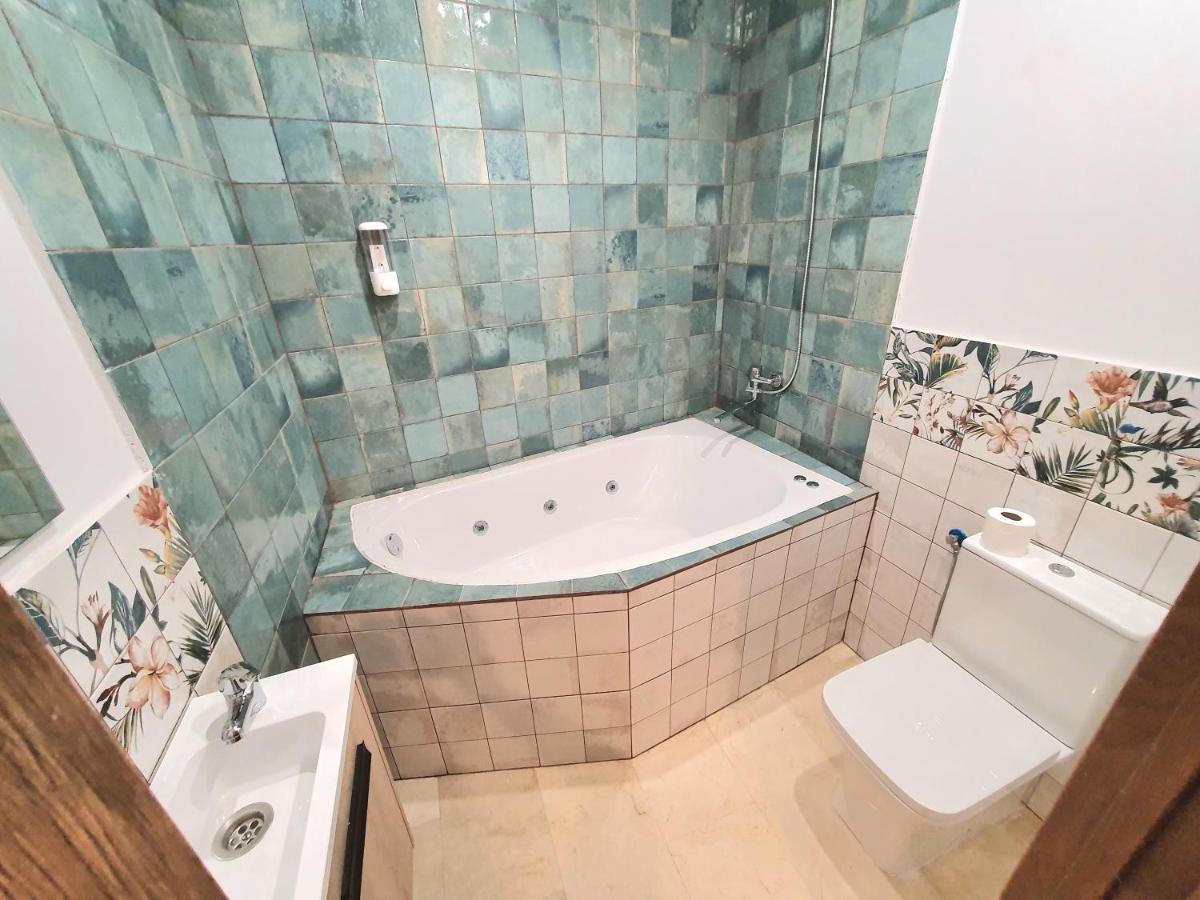 Hostal Plaza Resest