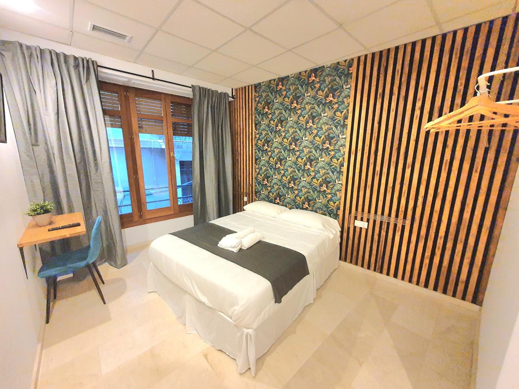 Hostal Plaza Resest
