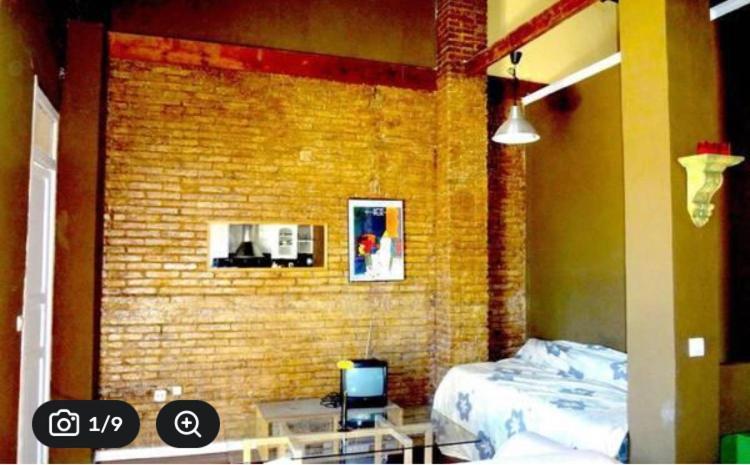 Atico Loft Abuhardillado Frente A Ruzafa - Pets Friendly, Wifi Apartamento *
