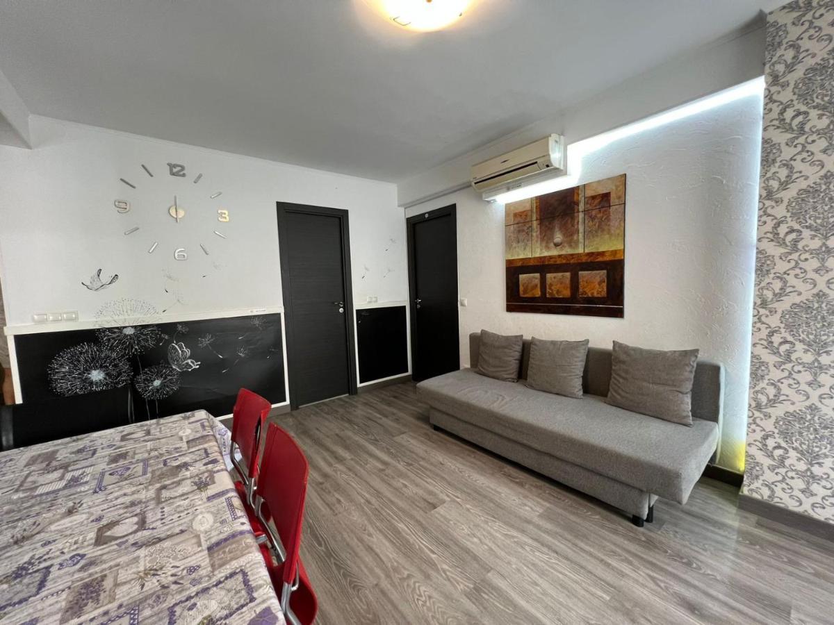 Grandera Apart's - Peset 69 *