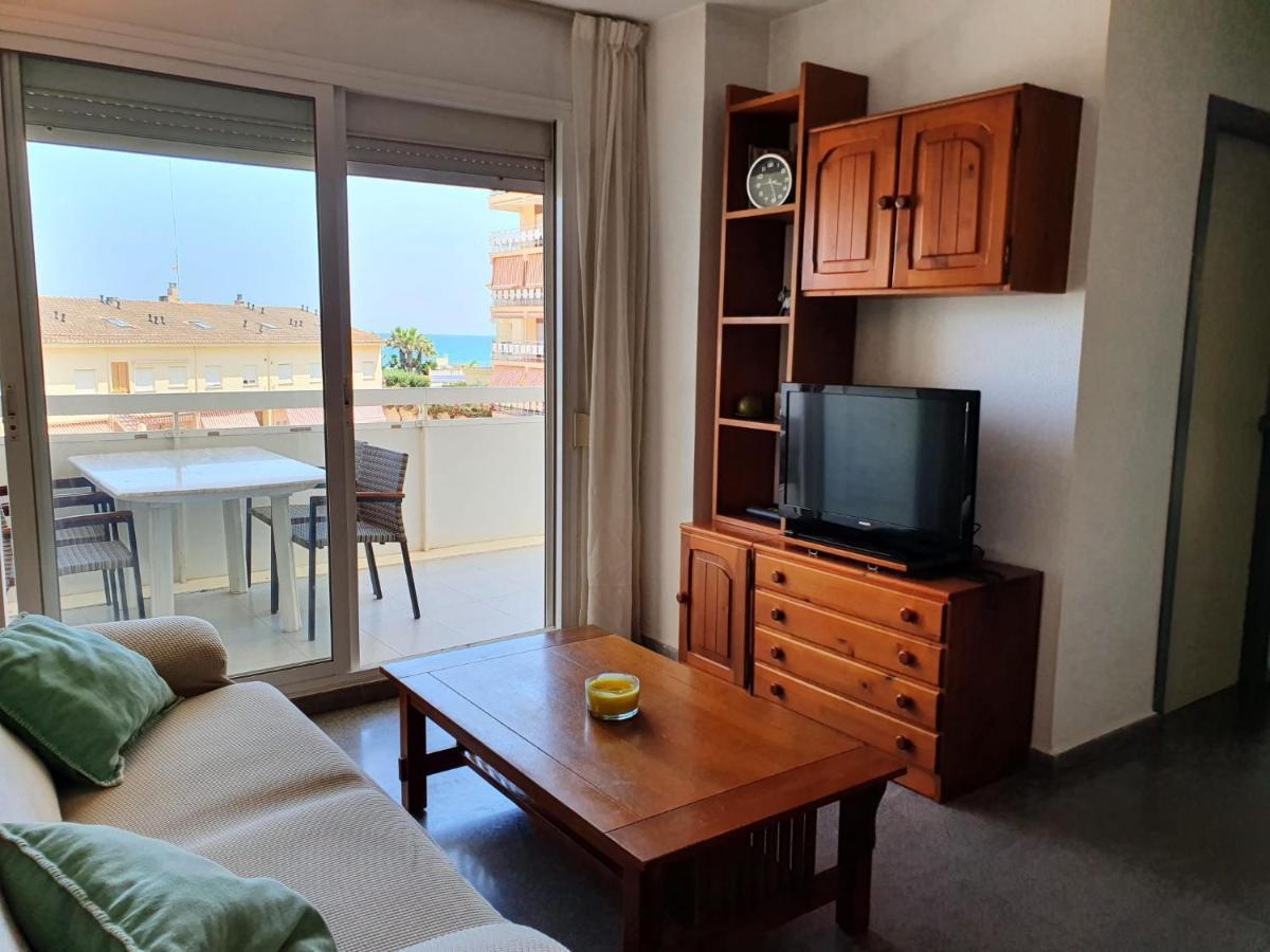 Con Vistas Al Mar A Pocos Metros De La Playa Apartamento *