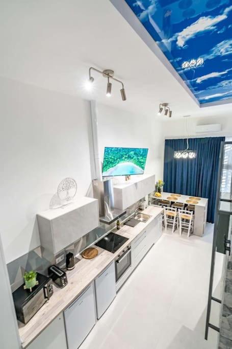 Fantastic Loft With An Exquisite Design *