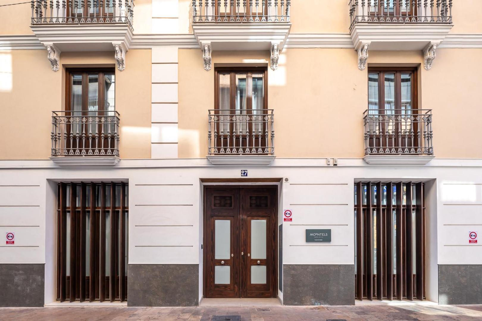Apartment Moontels Plaza De Vannes *