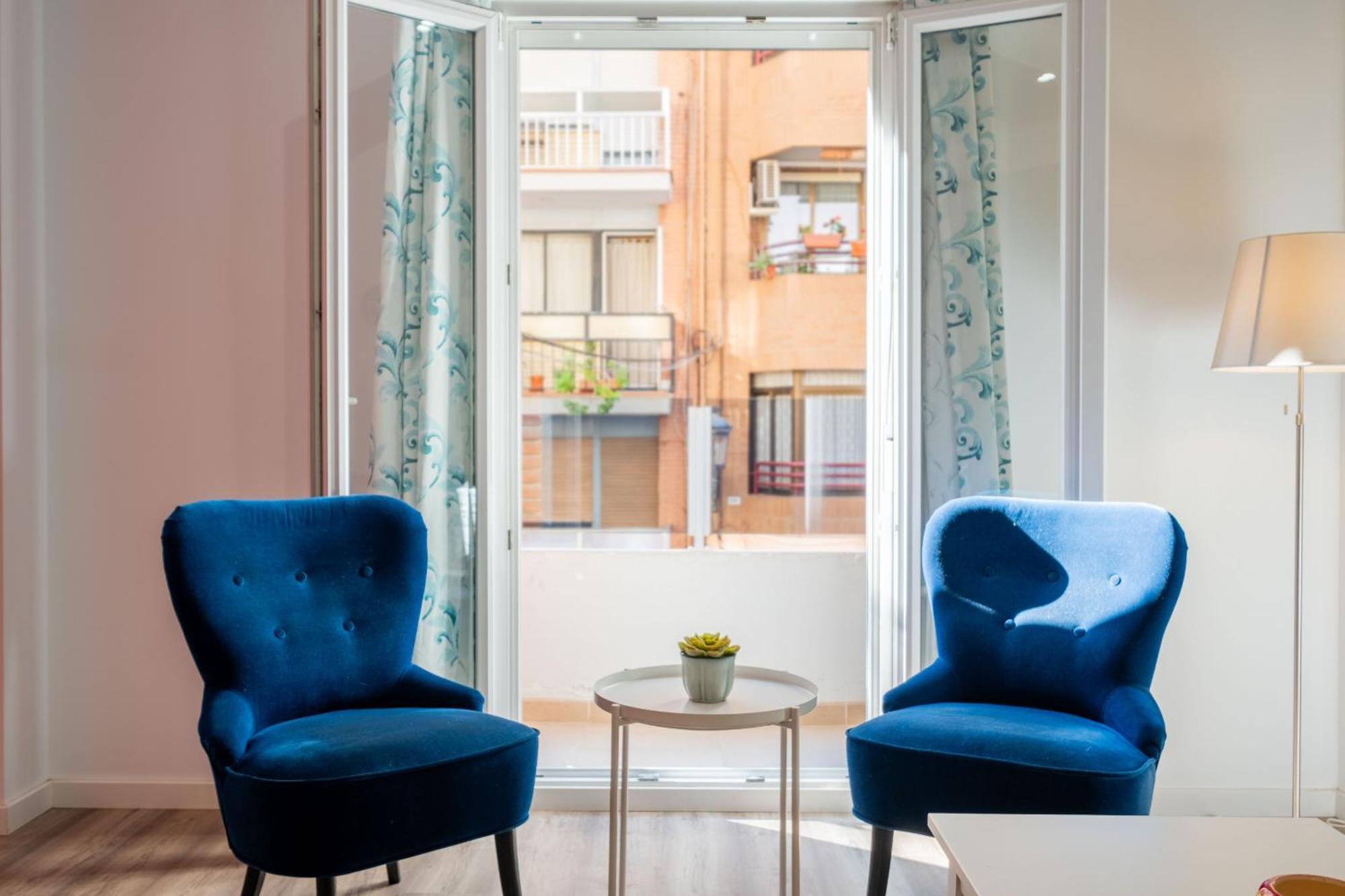 Apartamento Spacious & Clean In Quiet Area *