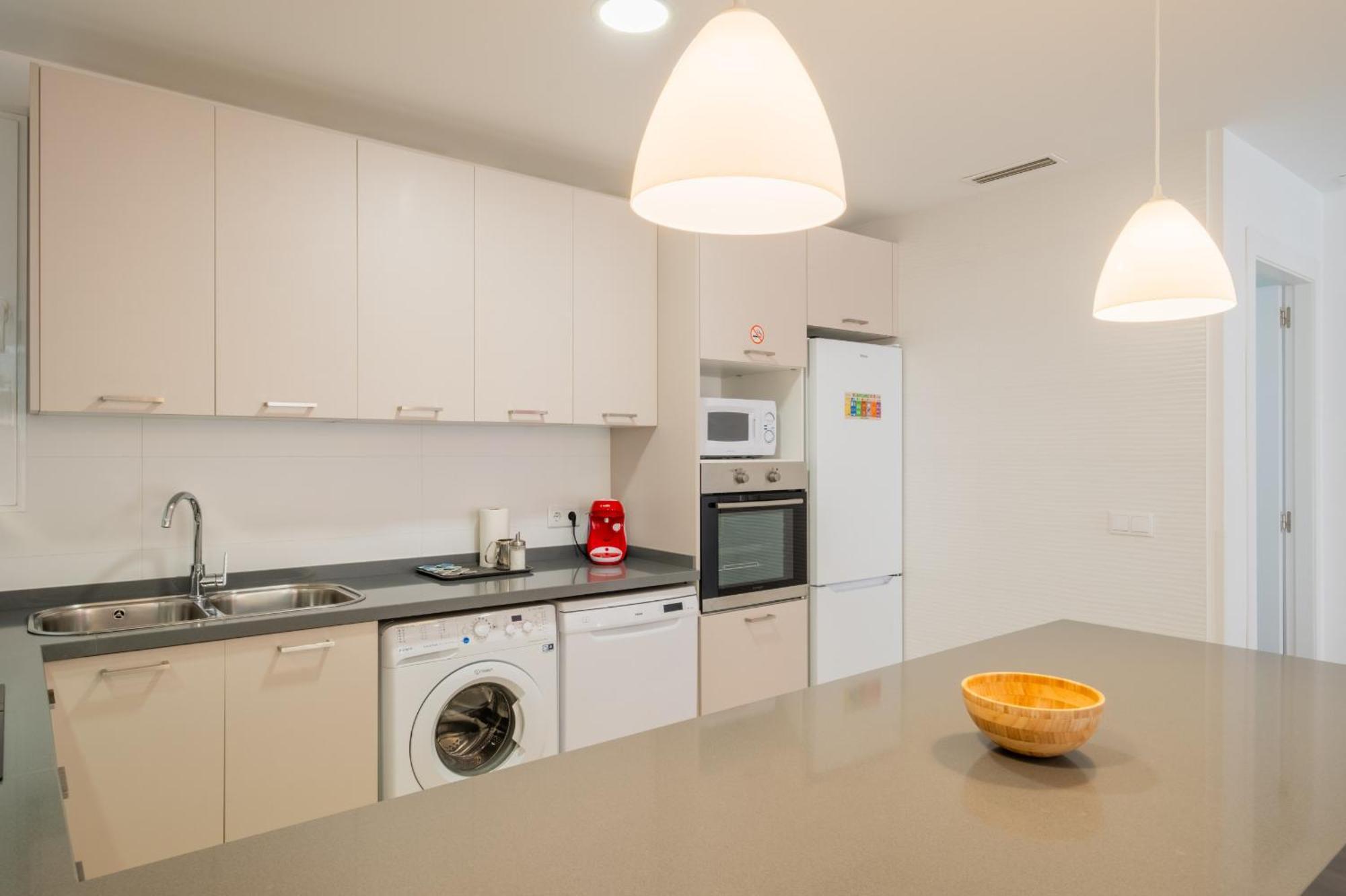 Spacious & Clean In Quiet Area * Valencia