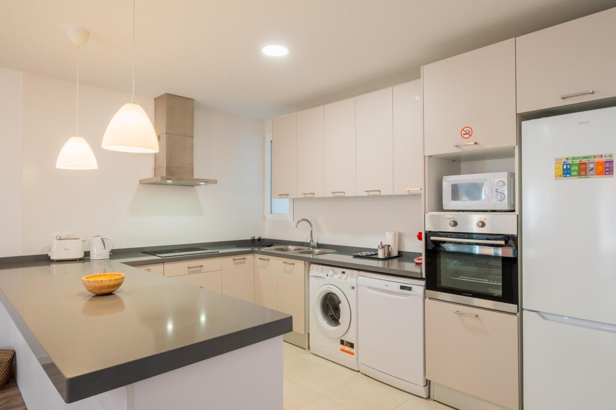 Apartamento Spacious & Clean In Quiet Area Valencia