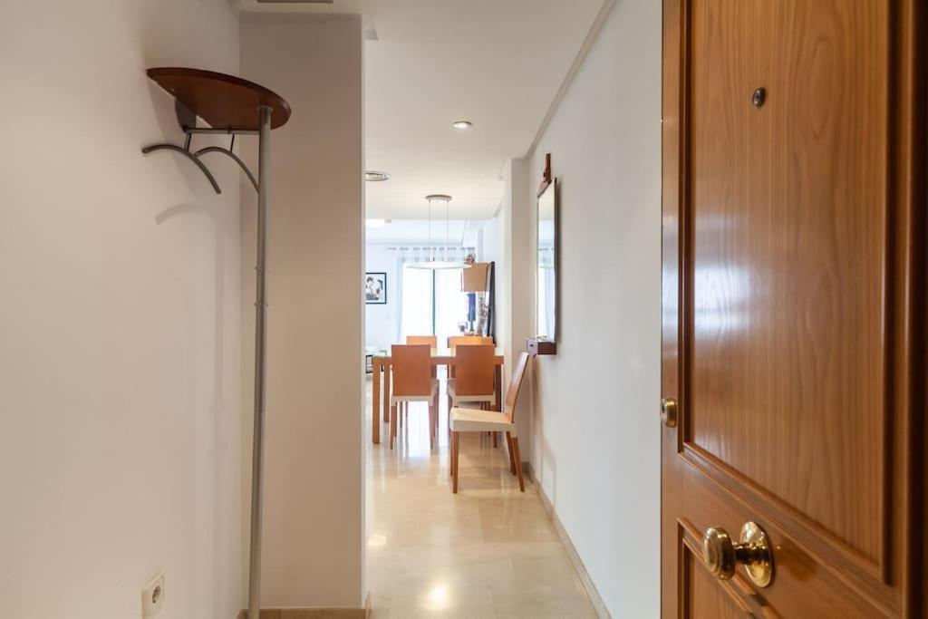 Apartamento Artes Y Ciencias + Garaje + Netflix
