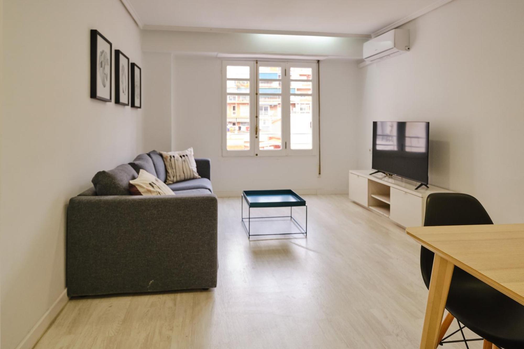Mossen Flat Patraix * Valencia