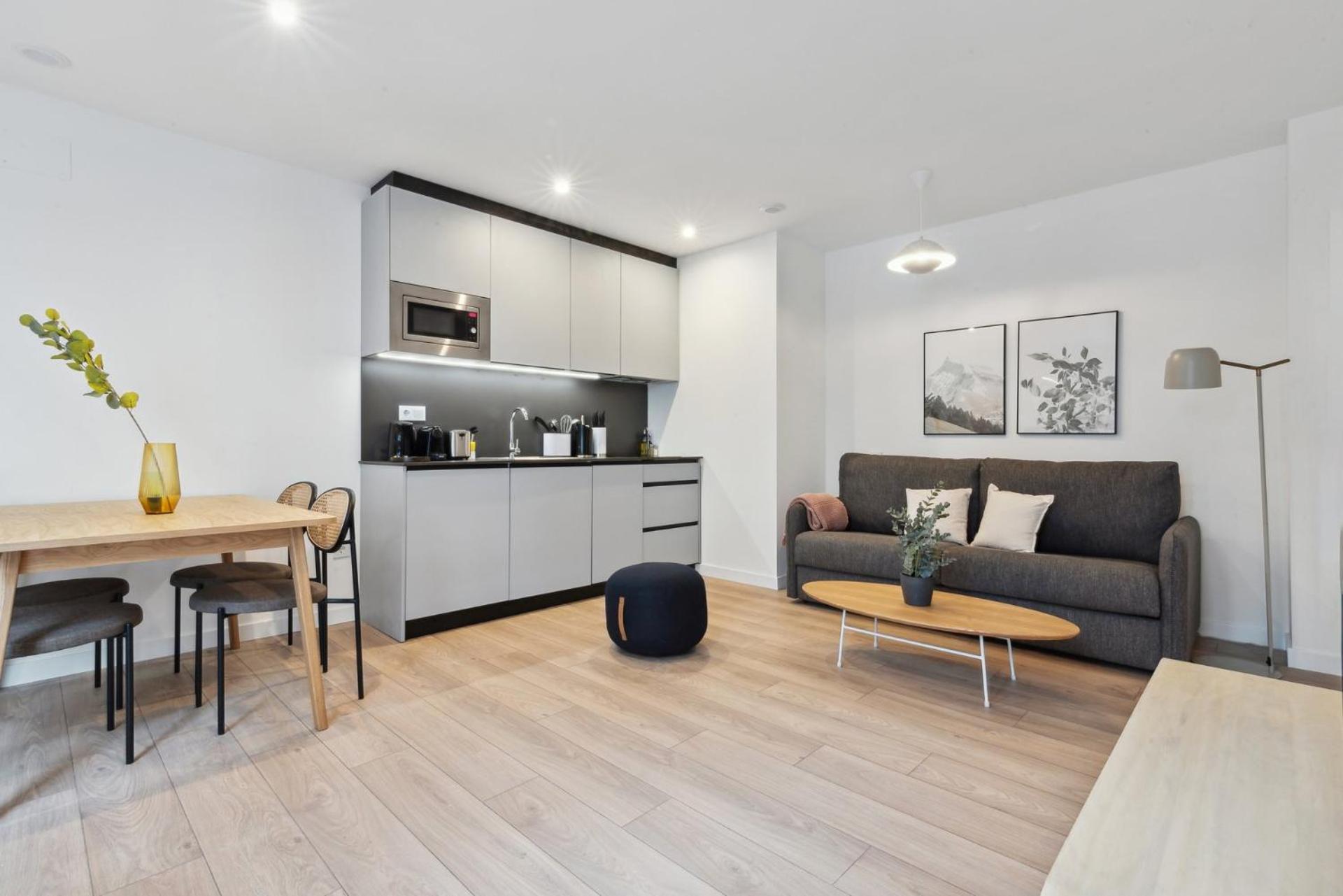 Apartamento Limehome Carrer Del Pare Palau I Quer Valencia