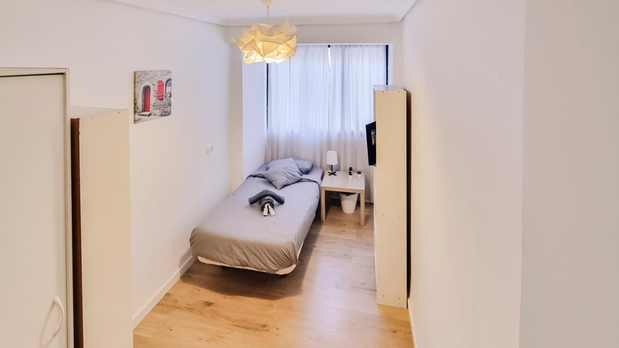 Exclusive Guest Experience In Cozy & Modern - No Other Guests Valencia