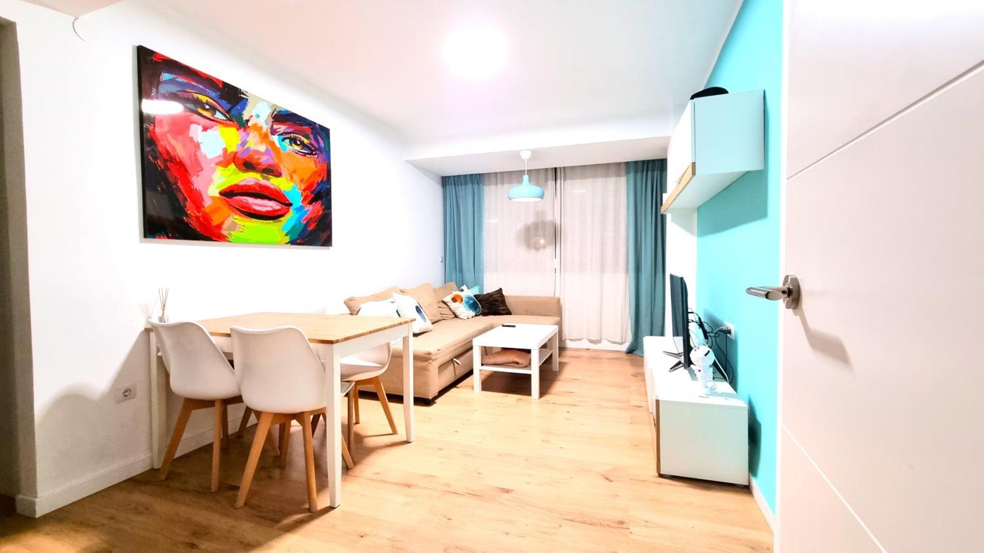 Exclusive Guest Experience In Cozy & Modern - No Other Guests Habitación en casa particular Valencia