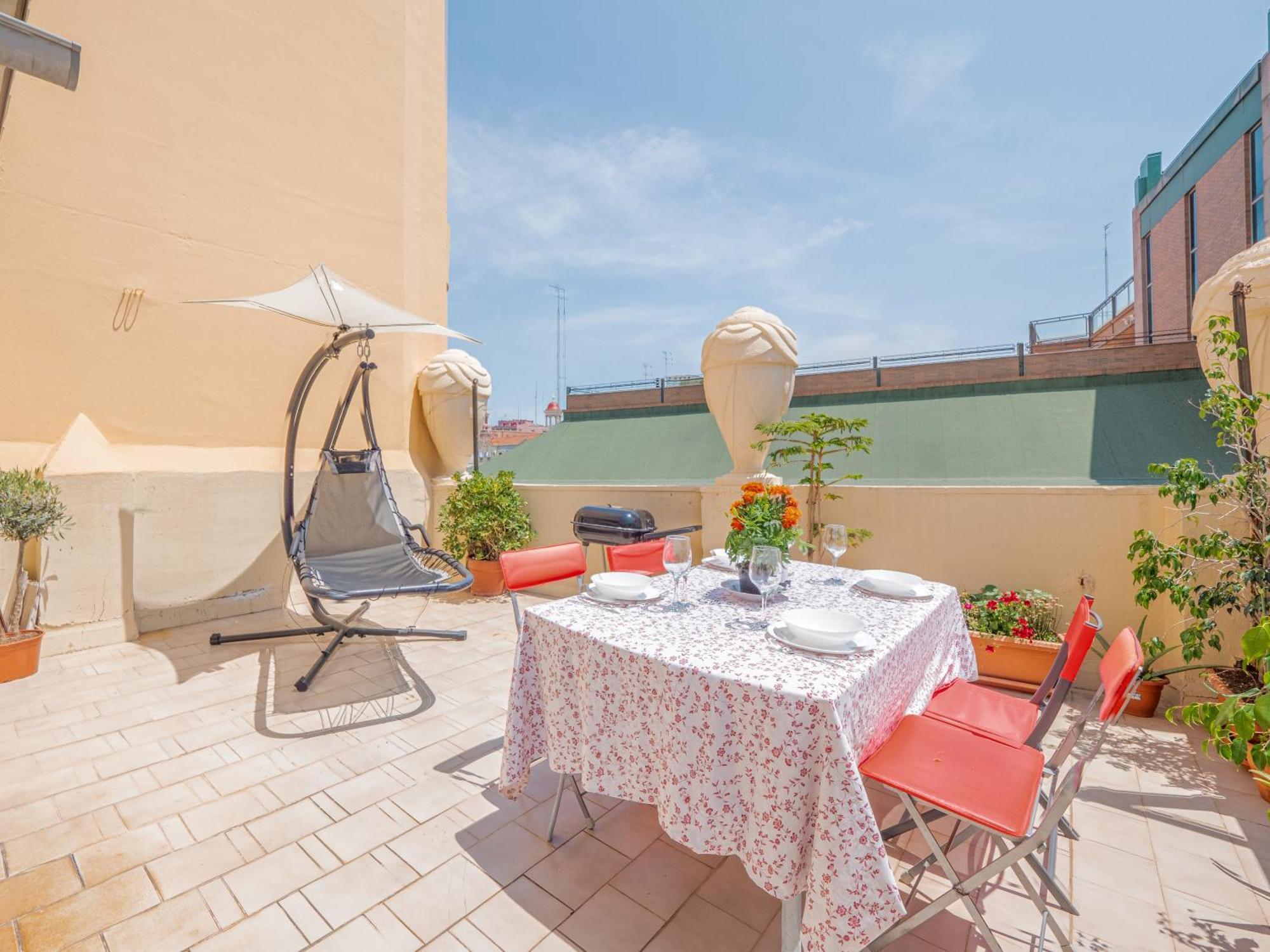 ático De Lujo Plaza Ayuntamiento Apartamento