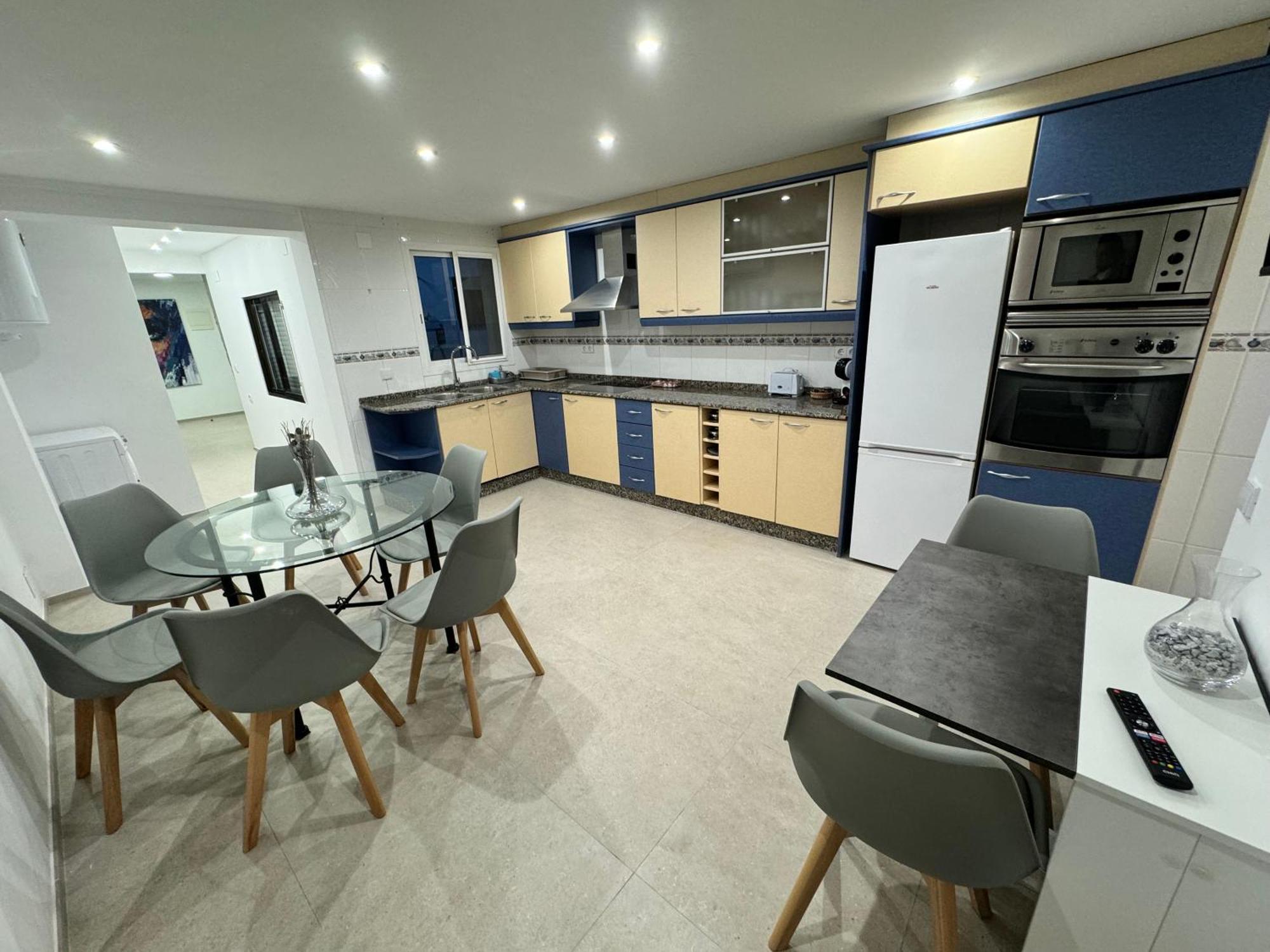 Apartamento Piso Nuevo Al Lado Del Mar