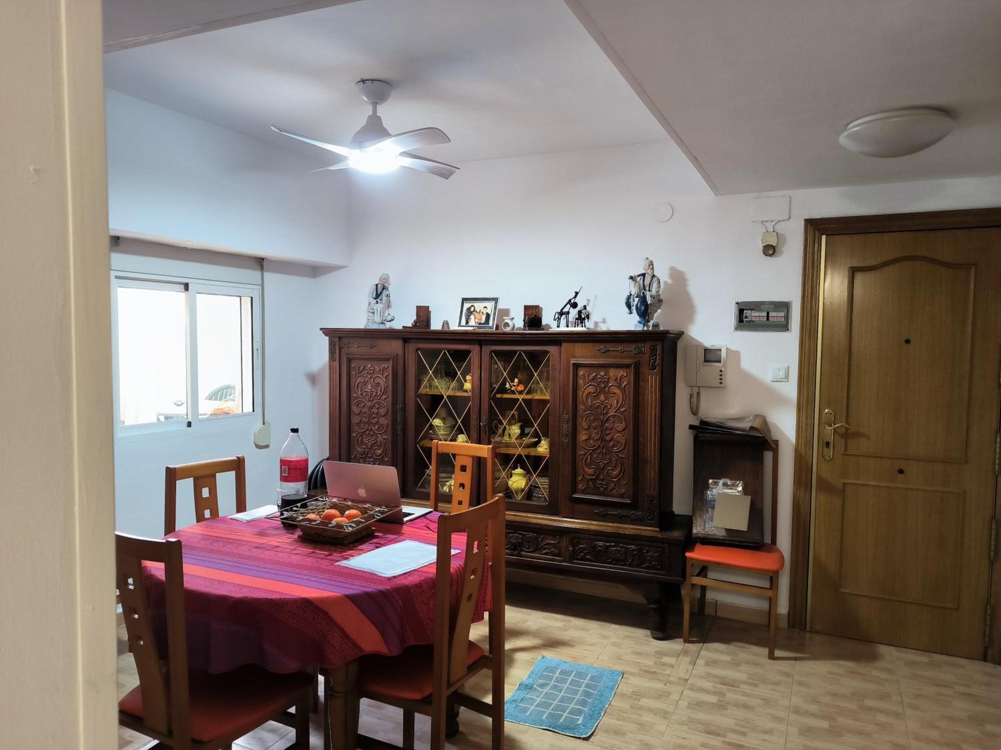 Valencia Homestay *