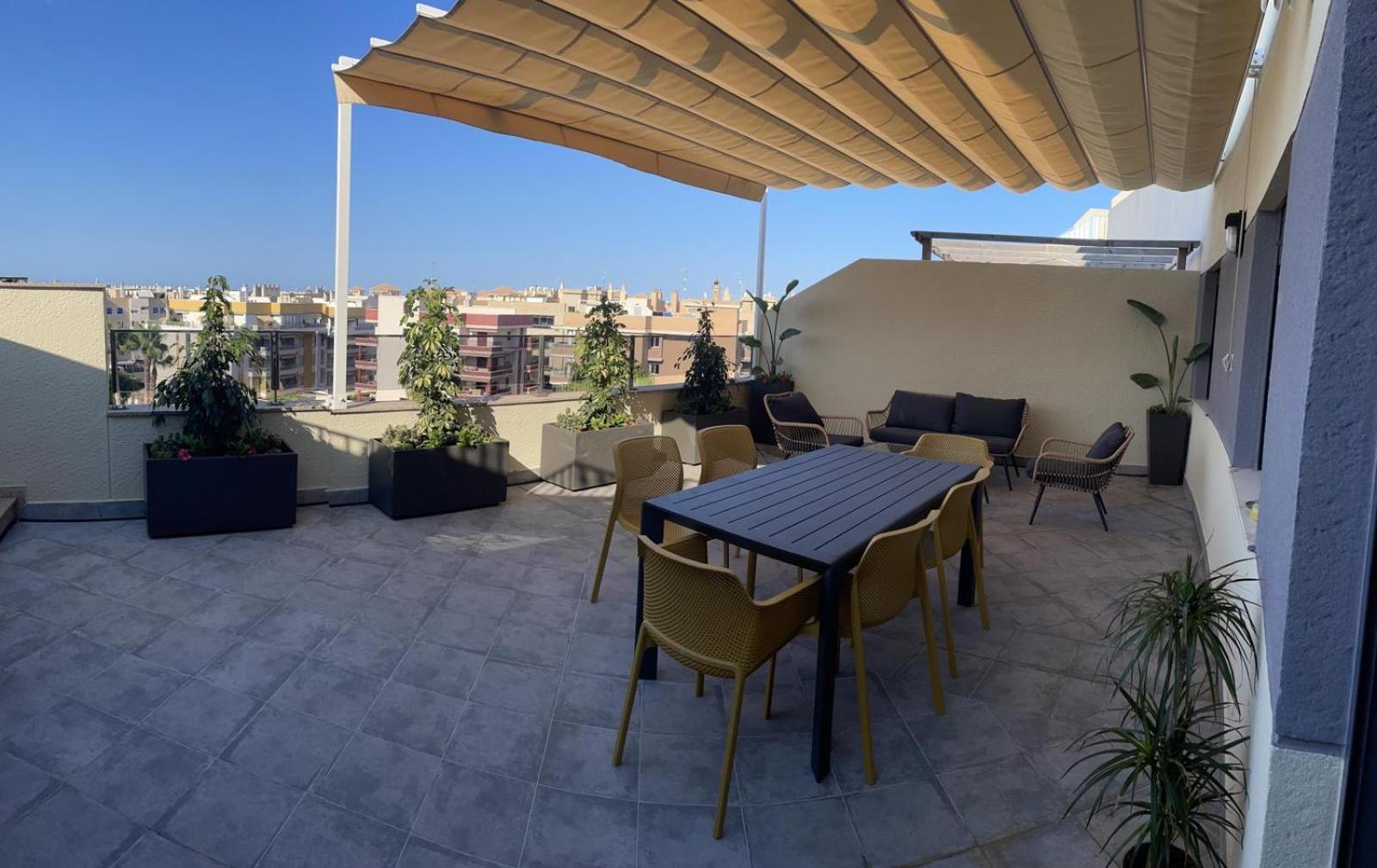 Apartamento Excelente Atico Con Gran Terraza Y Barbacoa En Canet D'en Berenguer *