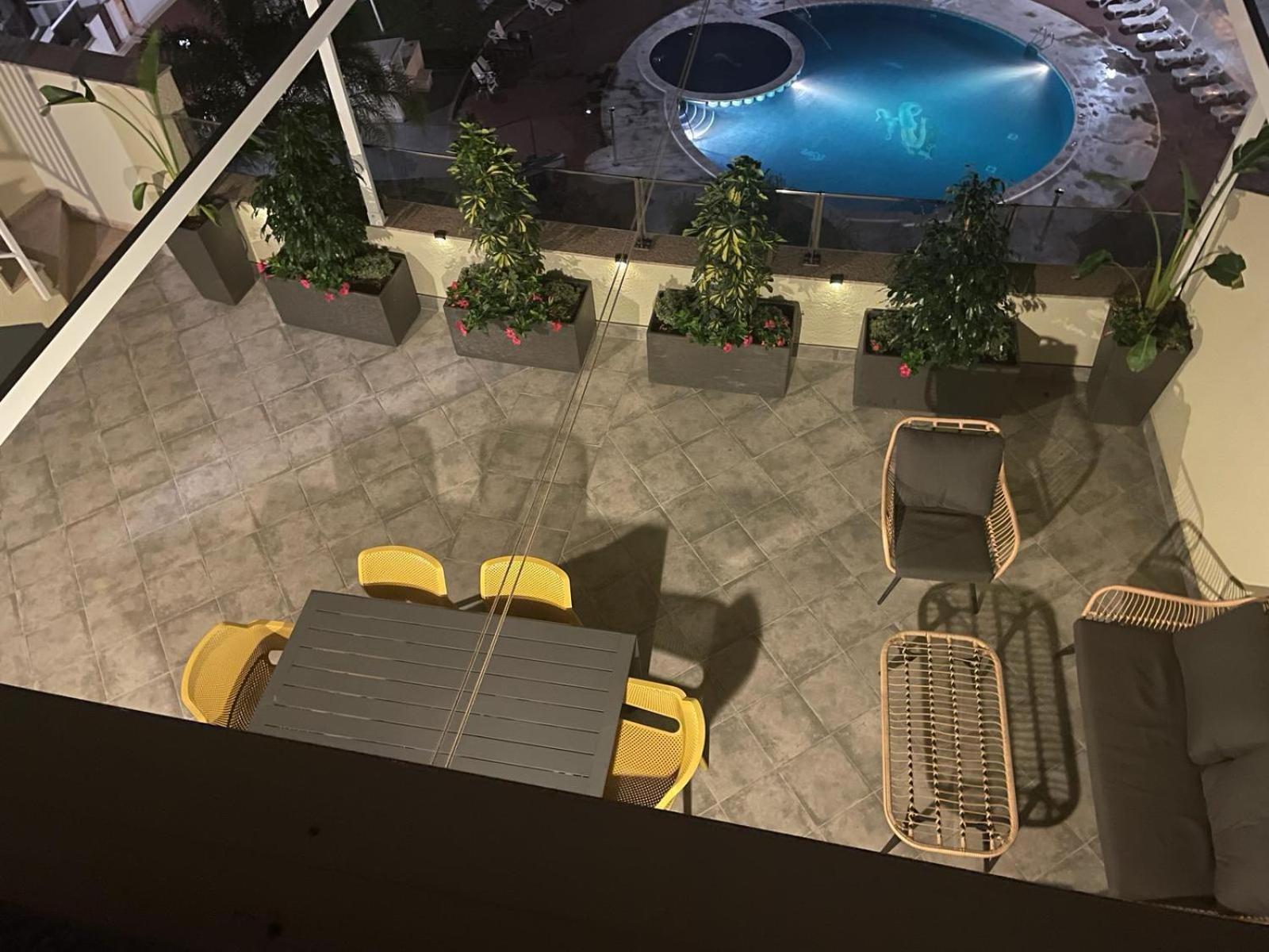 Apartamento Excelente Atico Con Gran Terraza Y Barbacoa En Canet D'en Berenguer