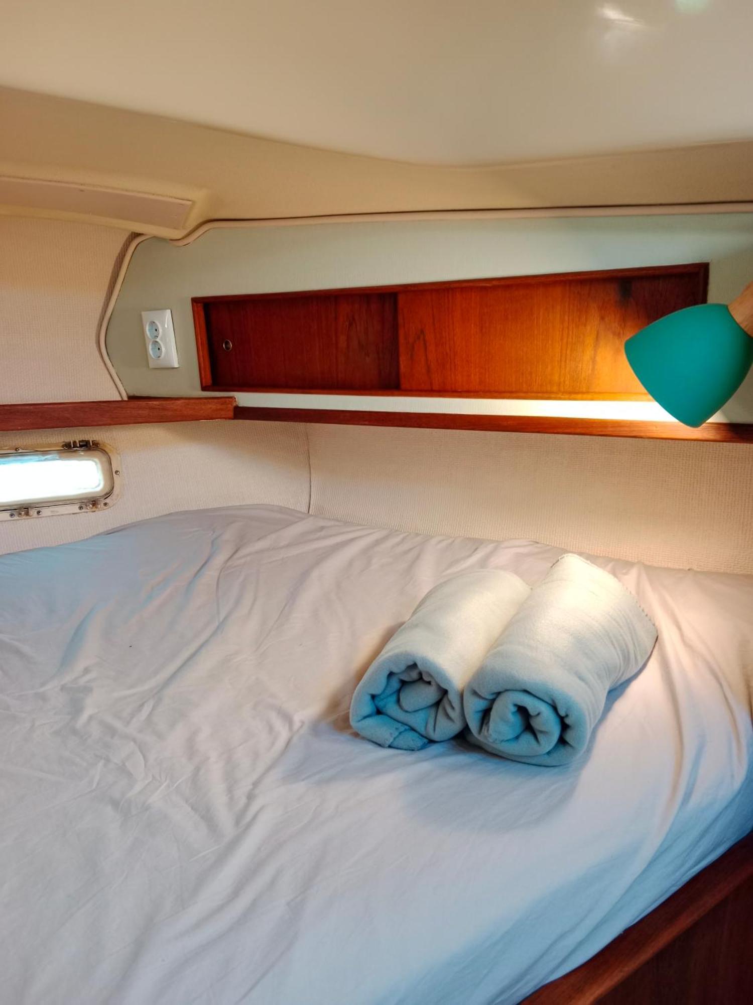 Velero Whimsy Hotel en barco *