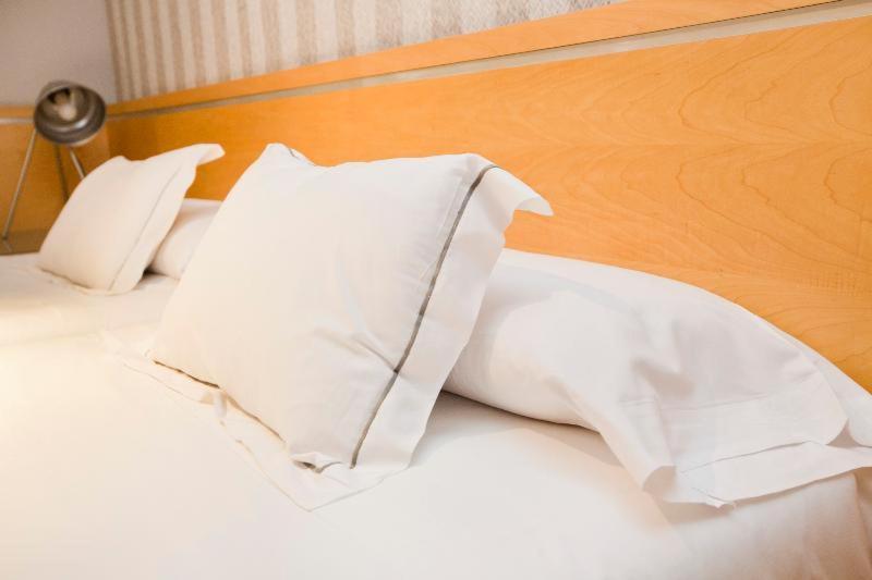 & Co. J. Botanico Boutique Hotel