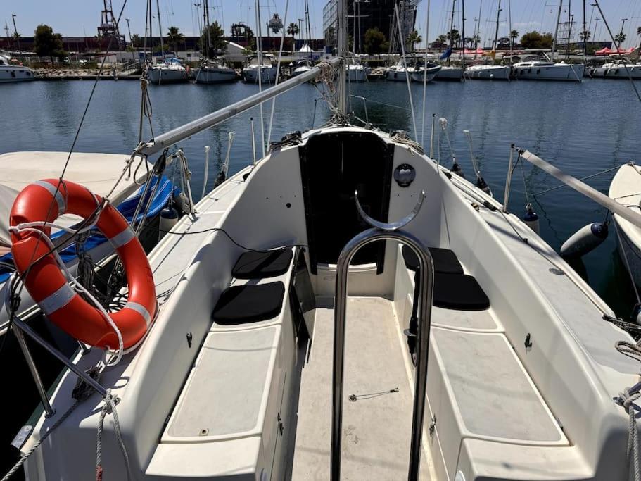 Marine Dream Botel Valencia