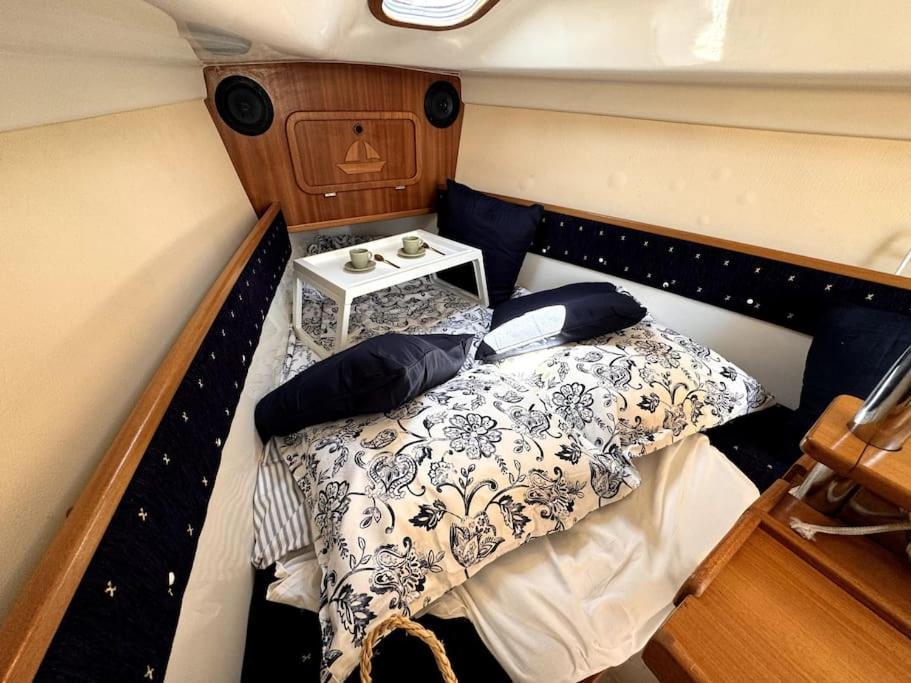 Marine Dream Botel