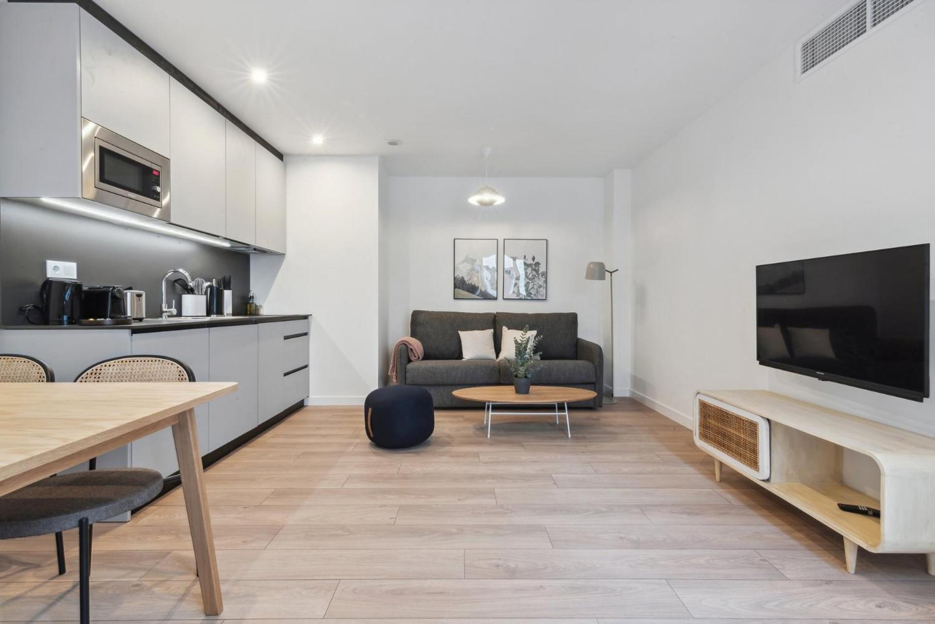 Limehome Carrer Del Pare Palau I Quer Apartamento