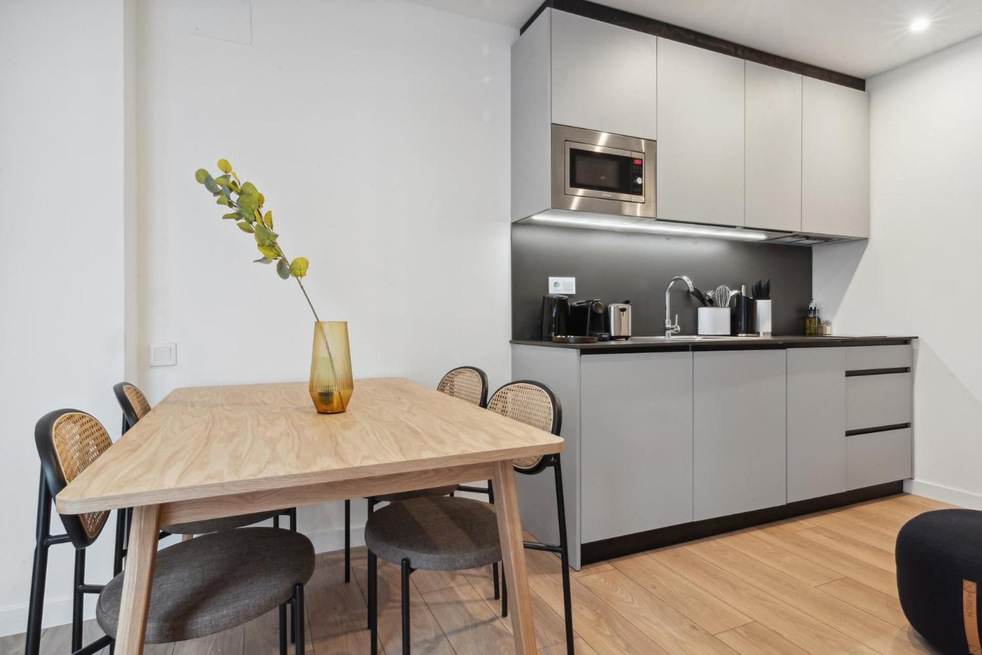 Limehome Carrer Del Pare Palau I Quer Apartamento Valencia