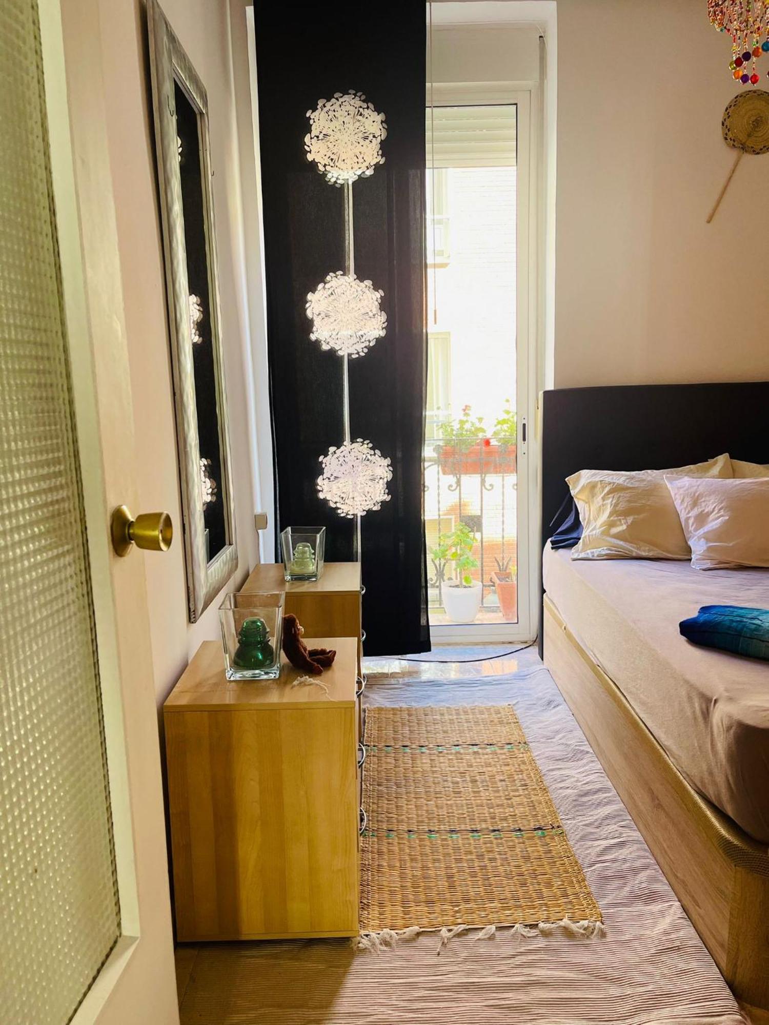 Privada En Piso Compartido Habitación en casa particular Valencia