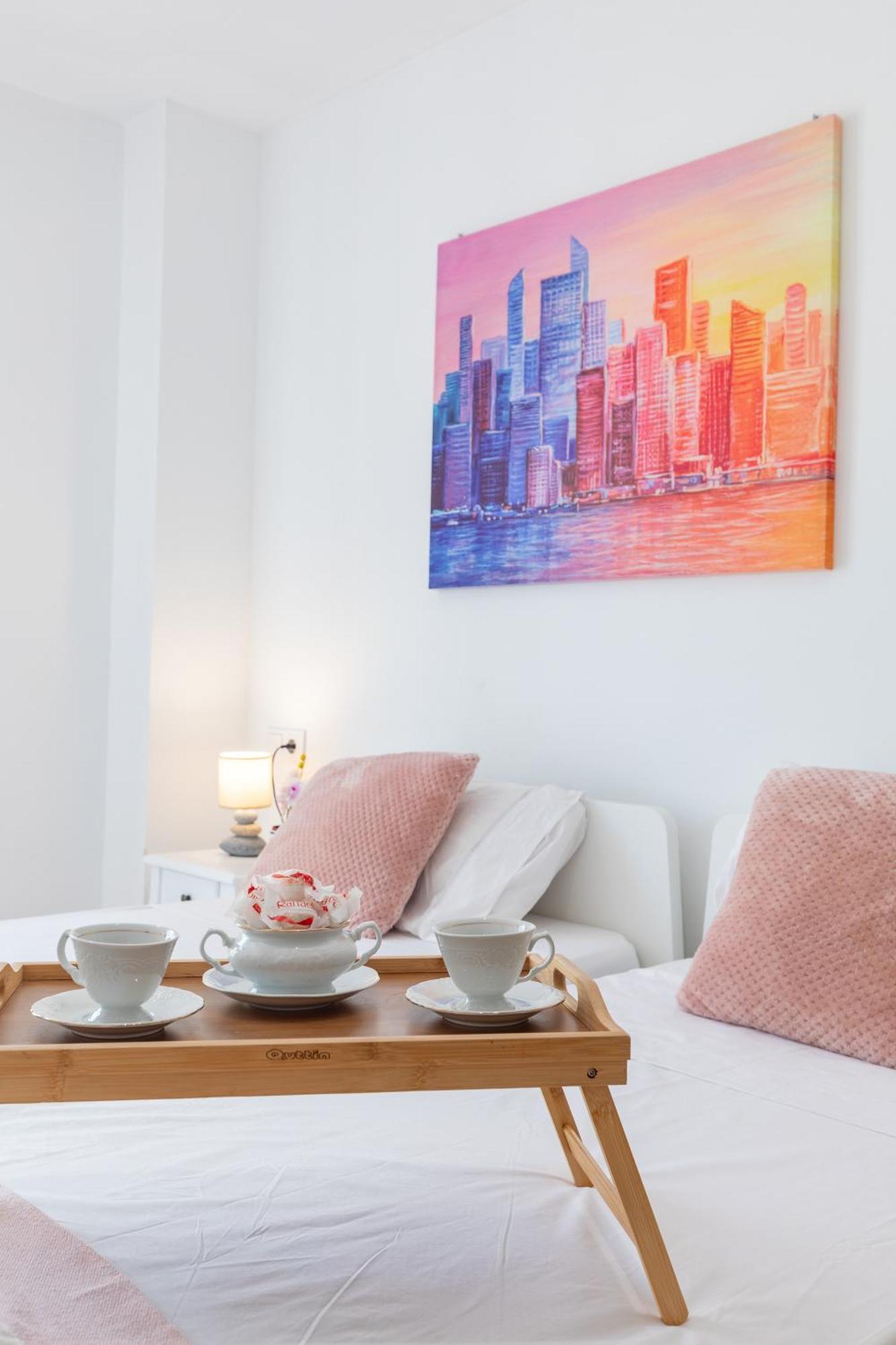 Mediterraneo By Neohotels-centro 8 Min By Metro *