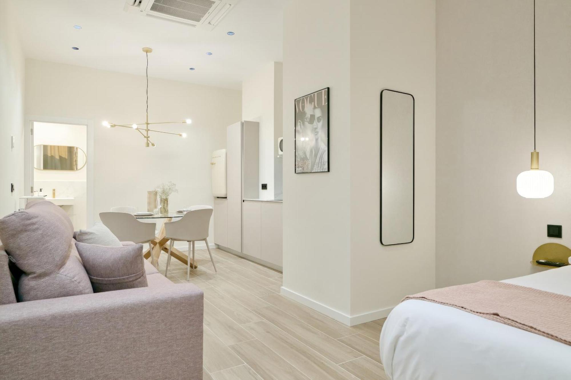 Apartment Romantic N3 Oceanografico By Virkin