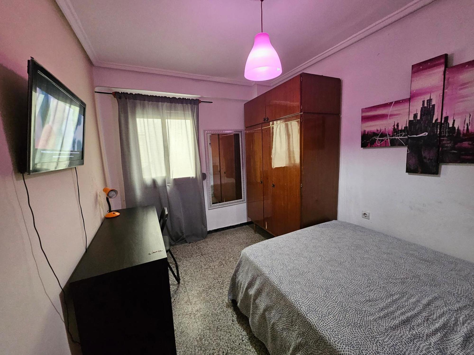 Avenidadelaplata Habitación en casa particular