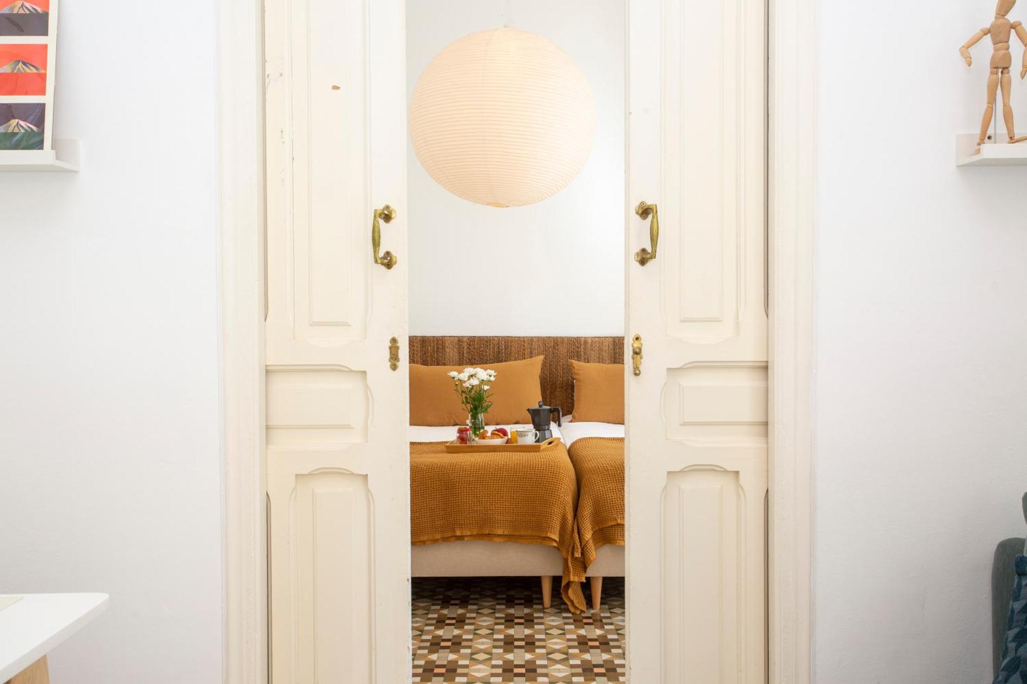 Singularstays Ms Rogers Valencia