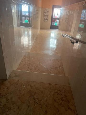 Apartamento Matrimonio En Vivienda Compartir Recien Reformada